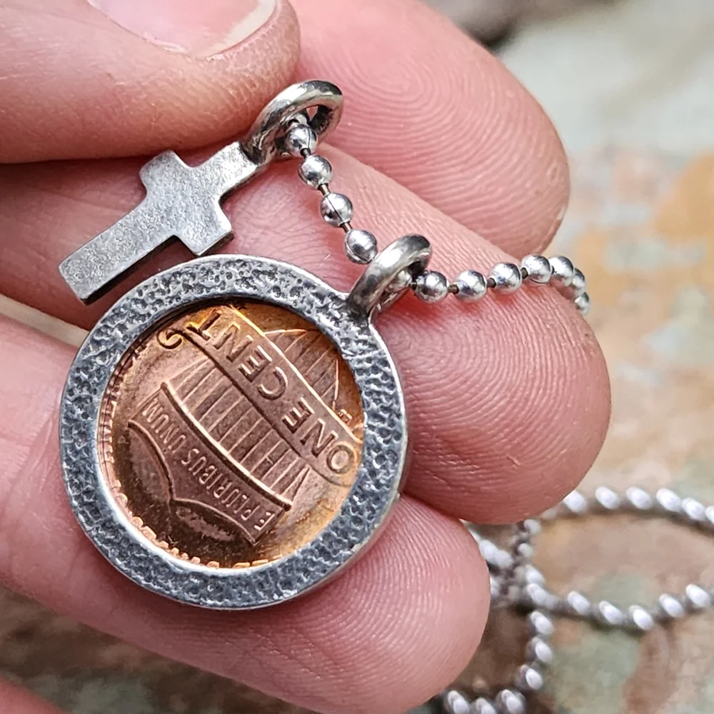 ❤️ Silver Chain Pendant Copper Coin black Cross Hypoallergenic Minimalist